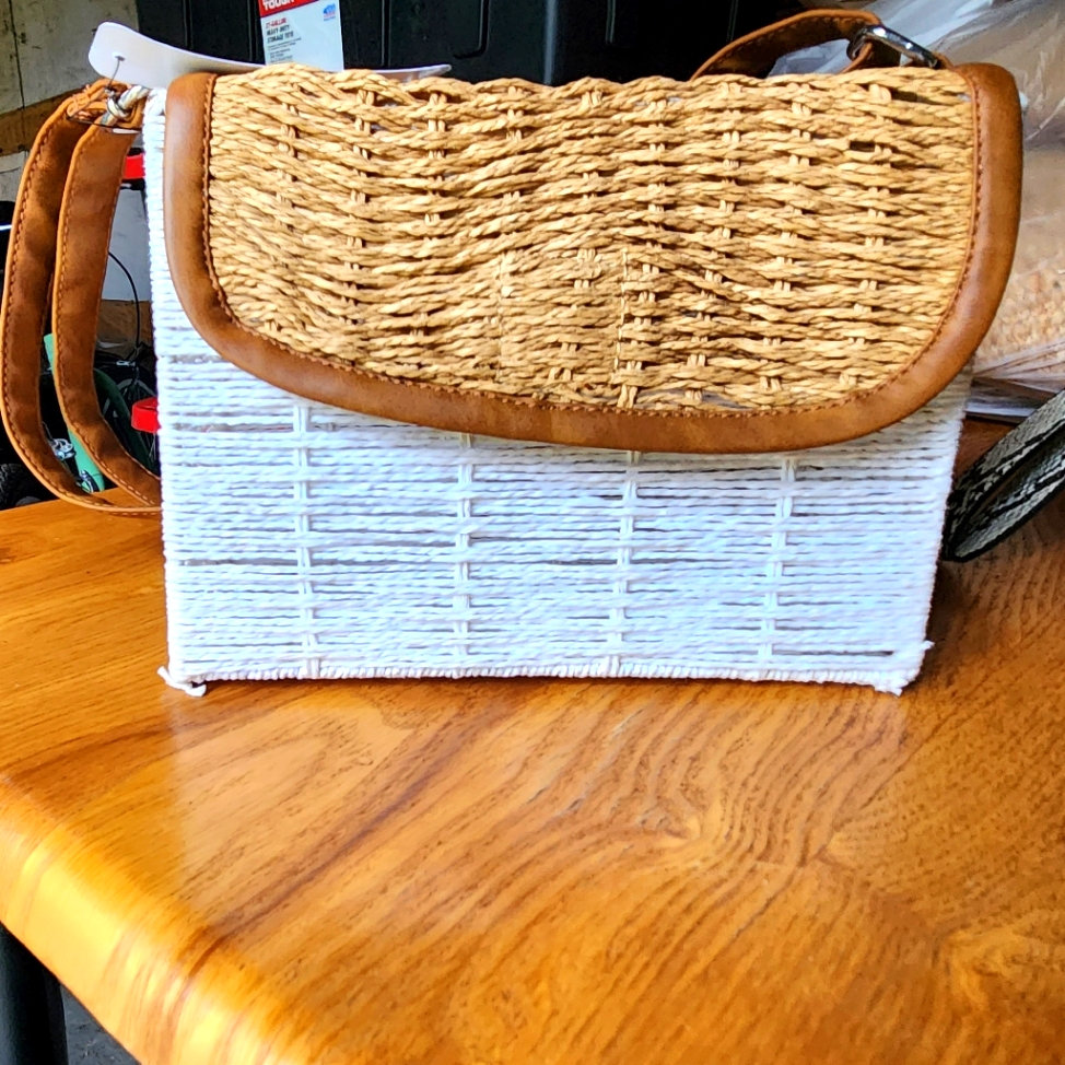 Nwt Mallis Acc Nylon Basket Purse